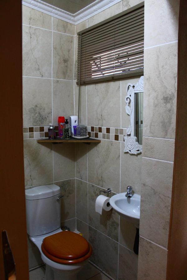 Alternative B&B In The Township Potchefstroom Extérieur photo